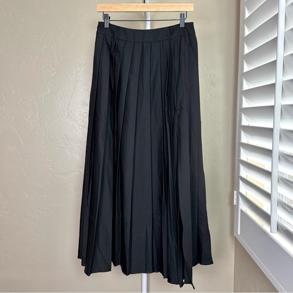 Sold - Picture 4 of 10